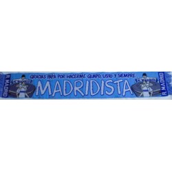 Bufanda guapa,lista y siempre Madridista