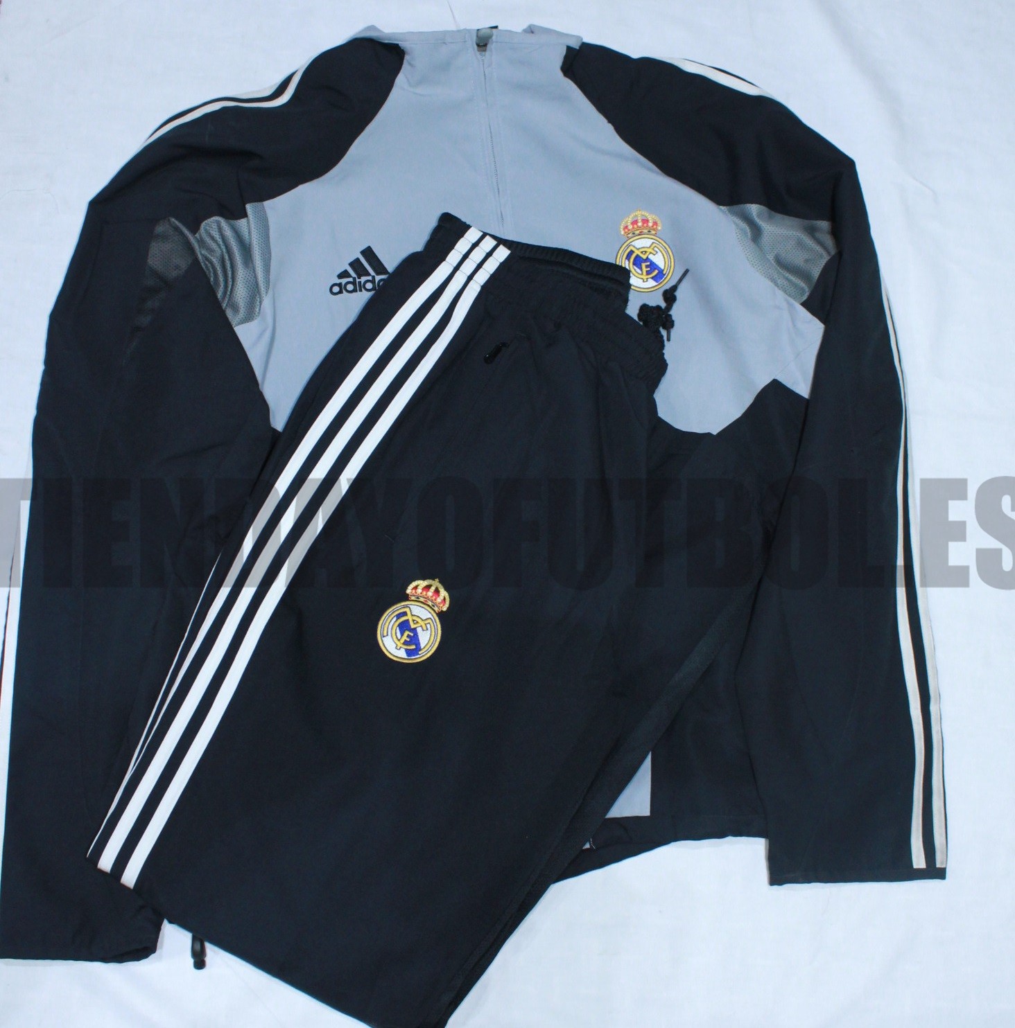 Chandal Economico Real, Real Madrid chandal oficial