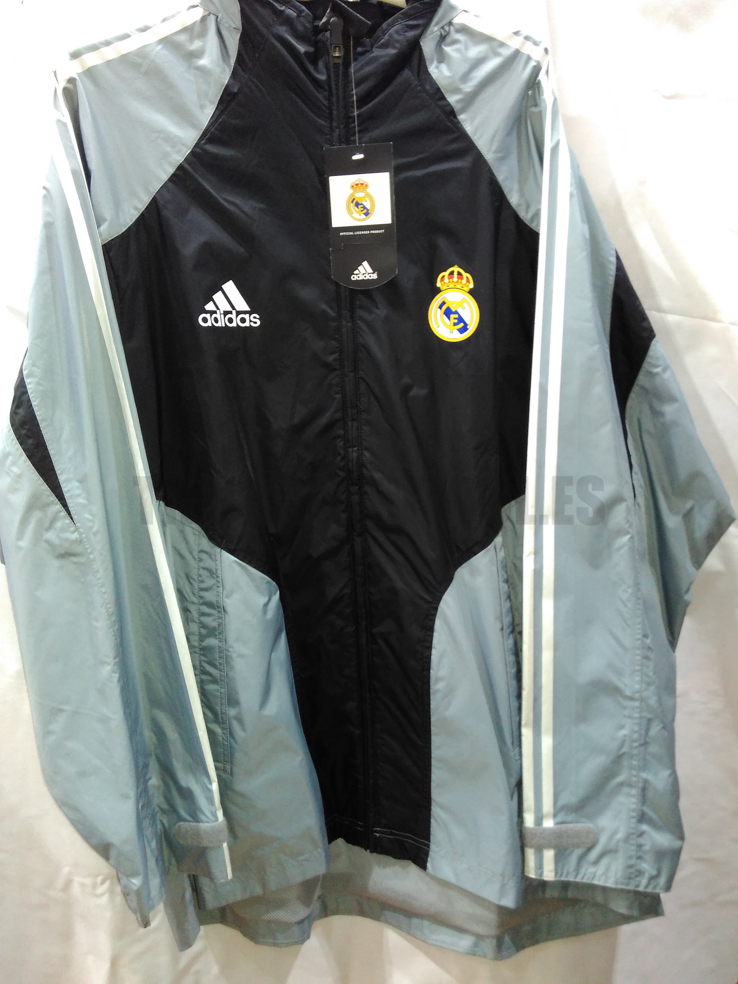 Real Chubasquero GRIS | Oficial Chubasquero Real Madrid Adidas chubasquero