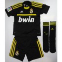 Mini Kit Portero Junior Negro con Amarillo oficial Real Madrid